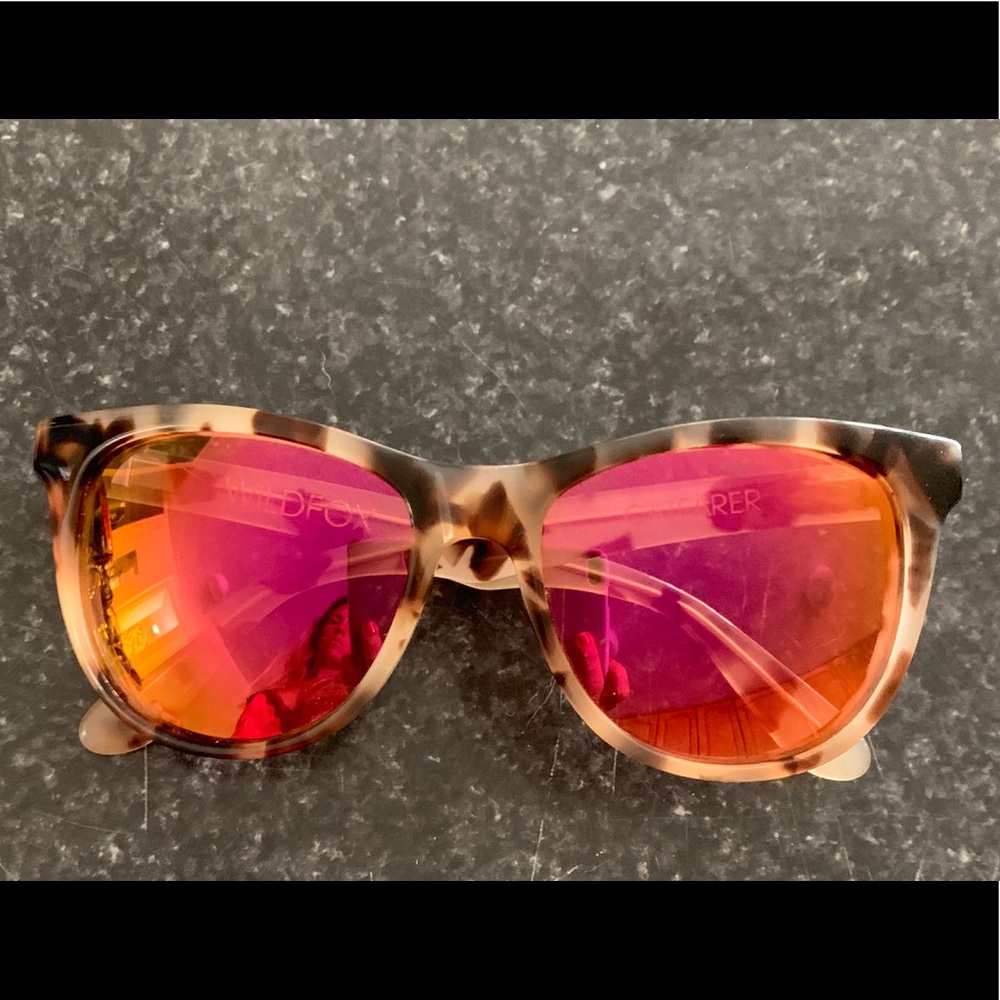 Wild fox sunnies